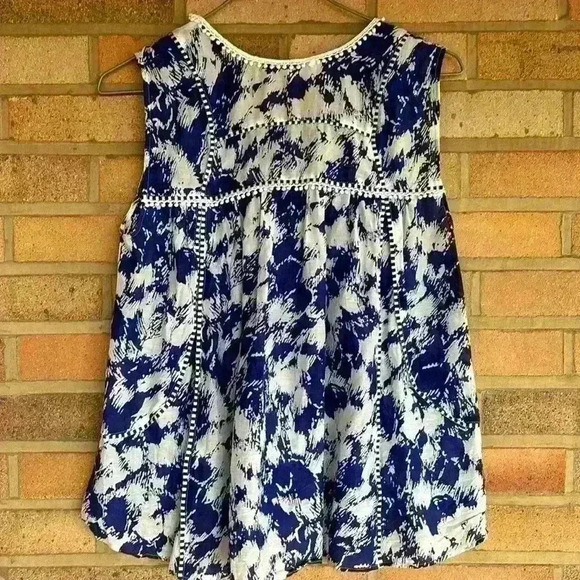 Rebecca Minkoff sleeveless high Low hemline patterned tank - Picture 5 of 6